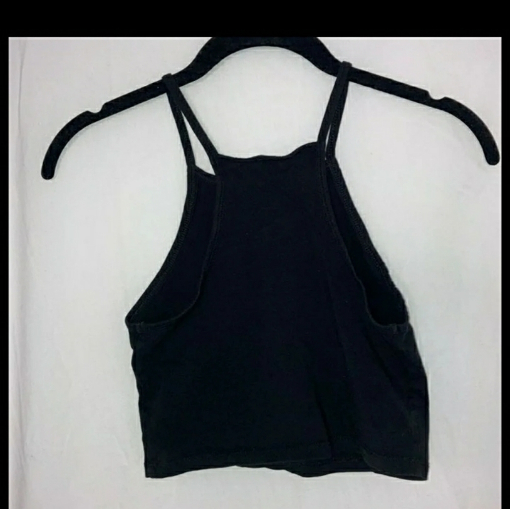 H&M DIVIDE CROP TOPS